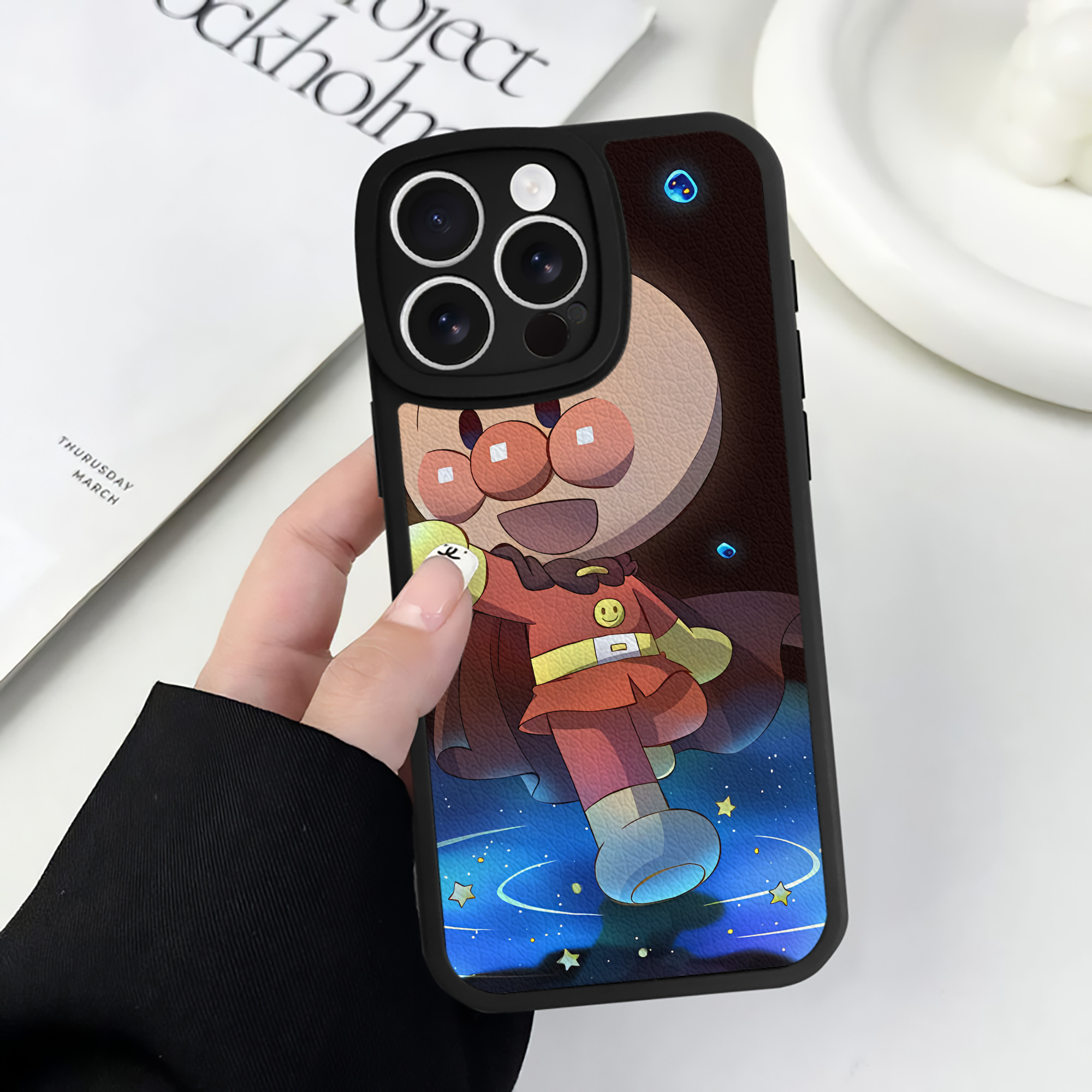 （画像用） アンパンマン Anpanman 【iPhone 16シリーズ対応】シリコンスマホケース（レザー調） 材質：シリコン